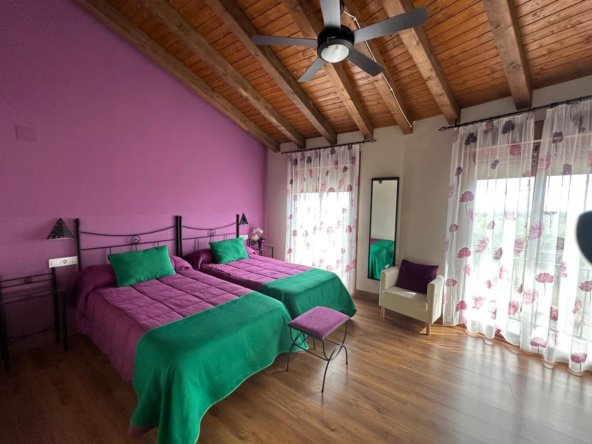 Hotel Rural La Covacha Losar De La Vera Esterno foto