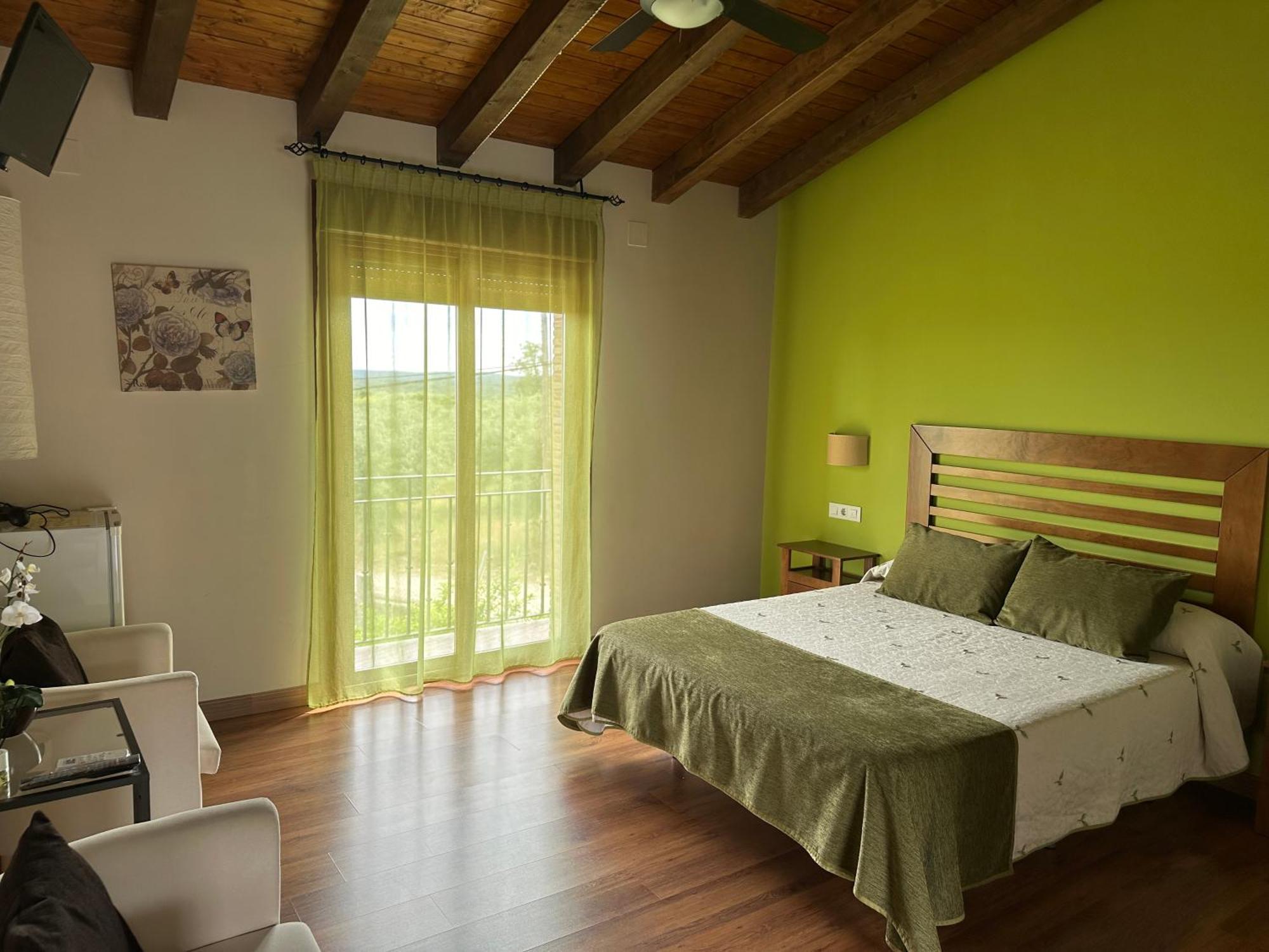 Hotel Rural La Covacha Losar De La Vera Esterno foto